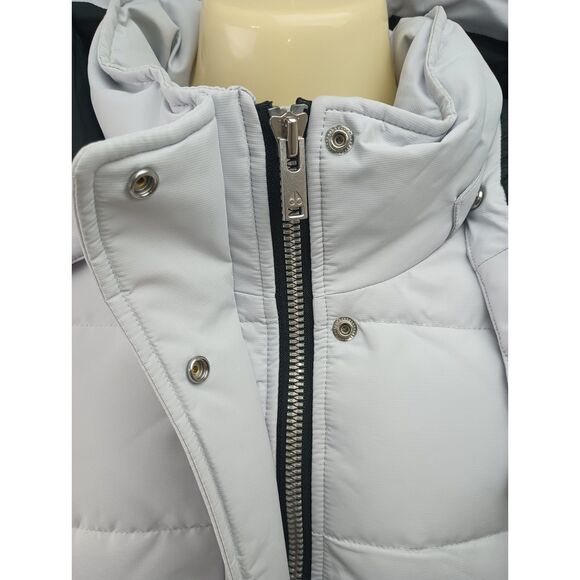Moose Knuckles Women's Grey Cloud Berland Parka Jacket Coat Size Medium - Picture 4 of 8